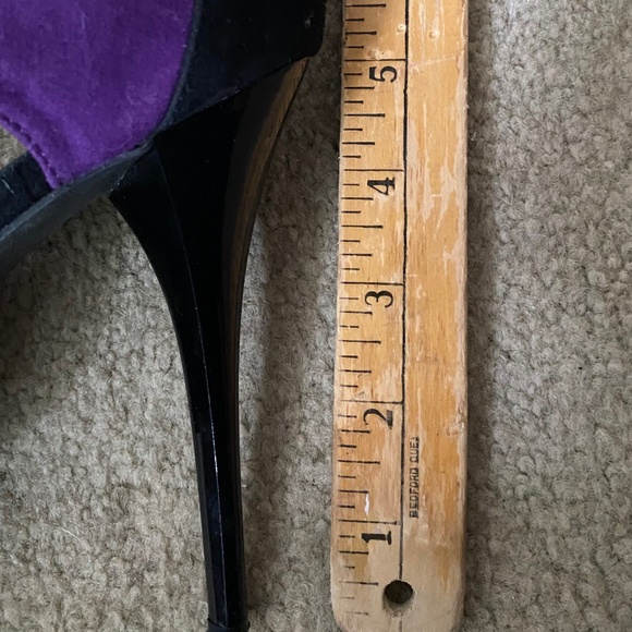 Strappy Faux Suede Heels in Purple, Taupe, Fushcia and Black, Size 8 - Picture 13 of 13